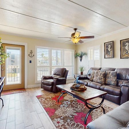 Palm Tree Escape Apartamento South Padre Island Exterior foto